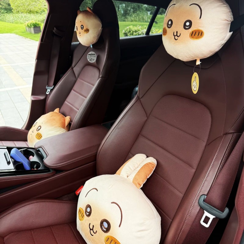 Cuscino per sedile auto Anime  - Travel Accessories Pillow recensione e prezzo