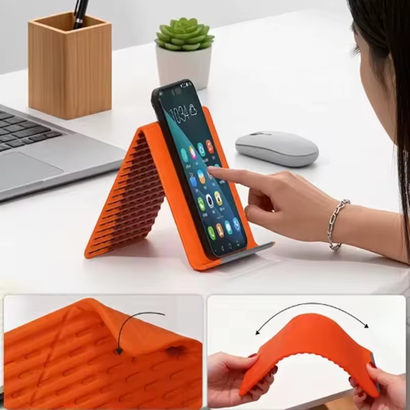 Supporto Portatile per Telefon - Travel Accessories Holder recensione e prezzo