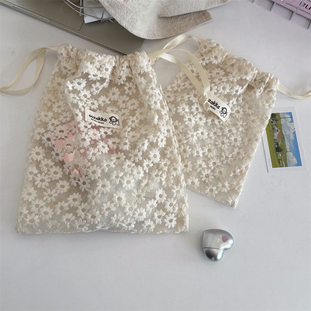 Borsa per il Trucco in Pizzo R - Travel Accessories Holder recensione e prezzo